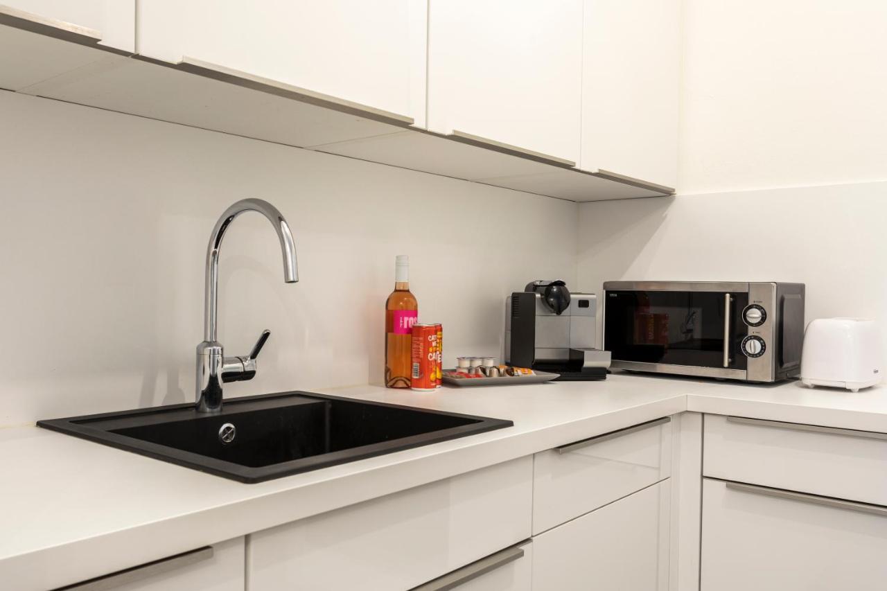Apartment Klagenfurt - City Center Klagenfurt am Woerthersee ภายนอก รูปภาพ